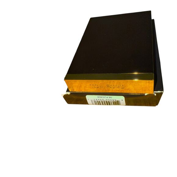 Tom Ford Skin Illuminating Powder Duo Shade 06 FLICKER .42oz / 12g New In Box - Picture 10 of 13